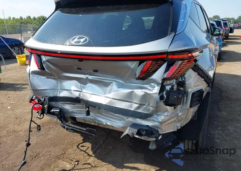 2024 Hyundai Tucson Limited z USA, uszkodzony, nr VIN 5NMJECDE2RH345301